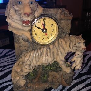 White tiger clock